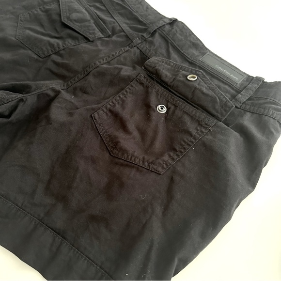 Women’s Calvin Klein Jeans Short in Black, Size 12 - Picture 8 of 9